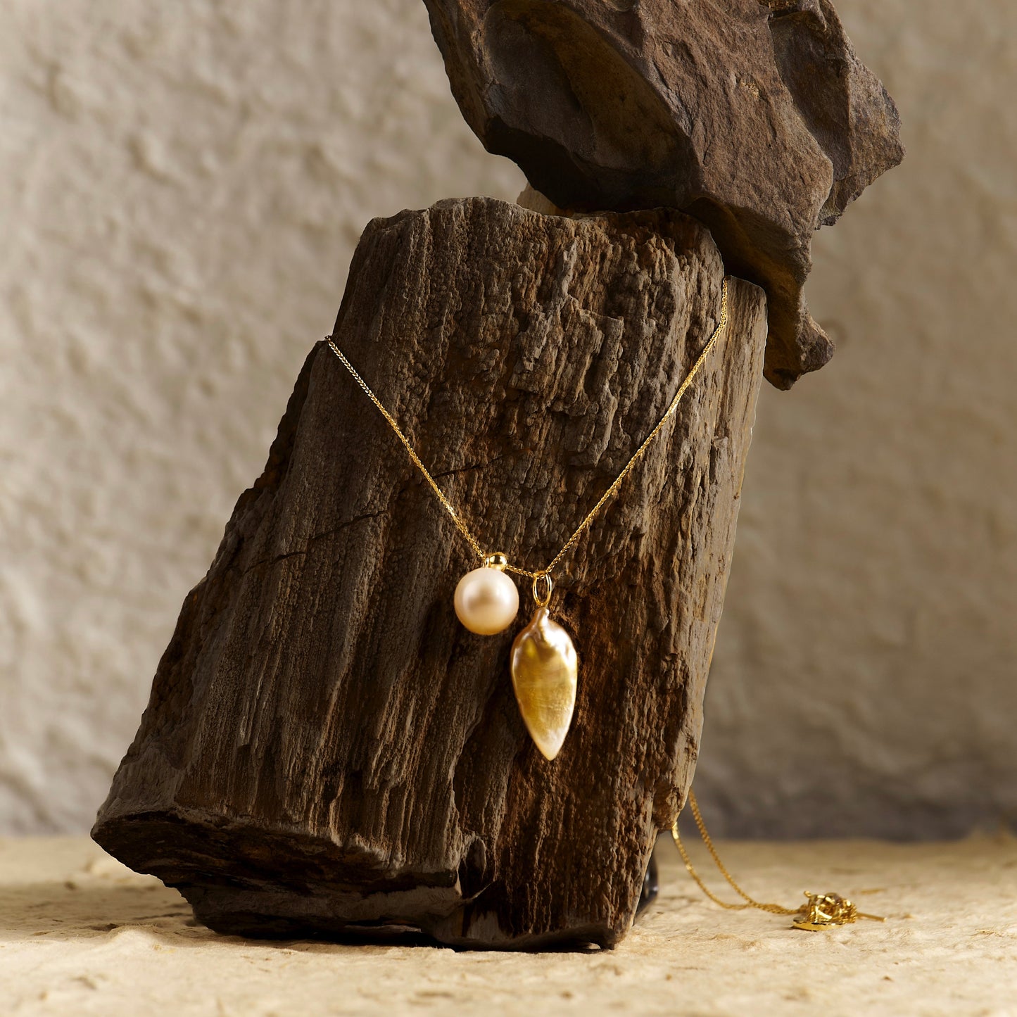 18K Mizumi Spire Necklace with Certified Biwa Pearls