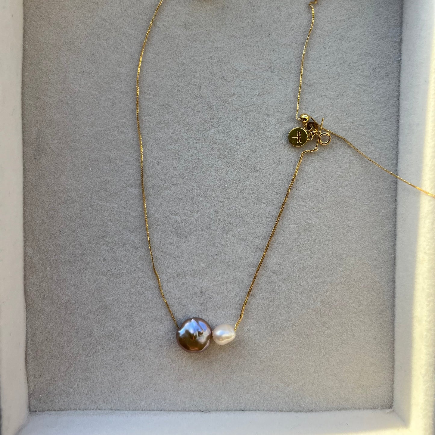 18K Mizumi Moon Necklace with Certified Biwa Pearls