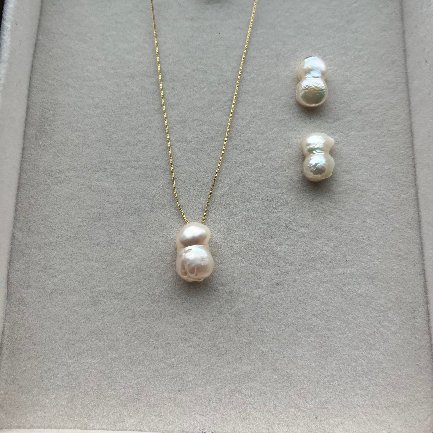18K Mizumi Duo Set with Certified Biwa Pearls