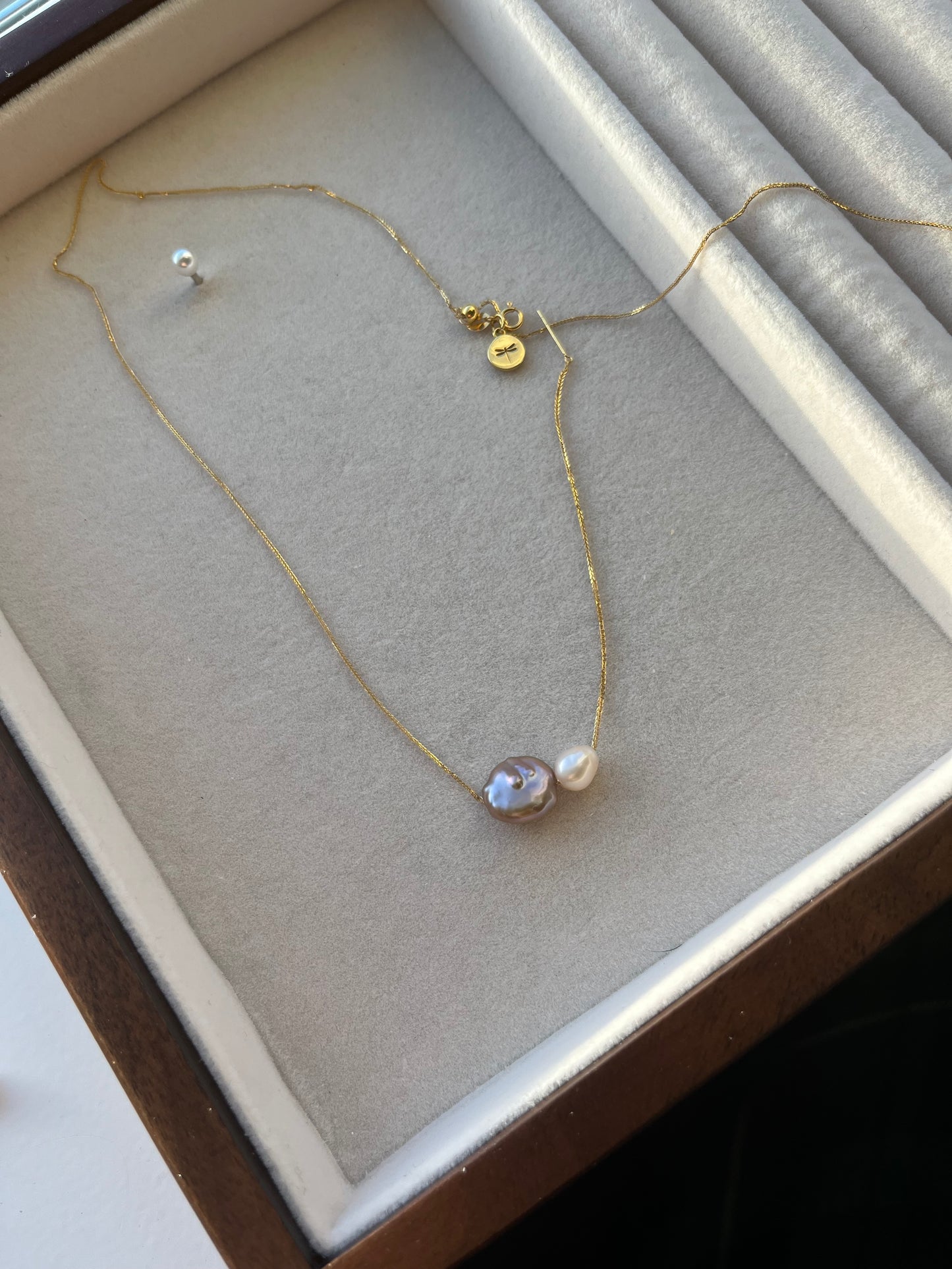 18K Mizumi Moon Necklace with Certified Biwa Pearls
