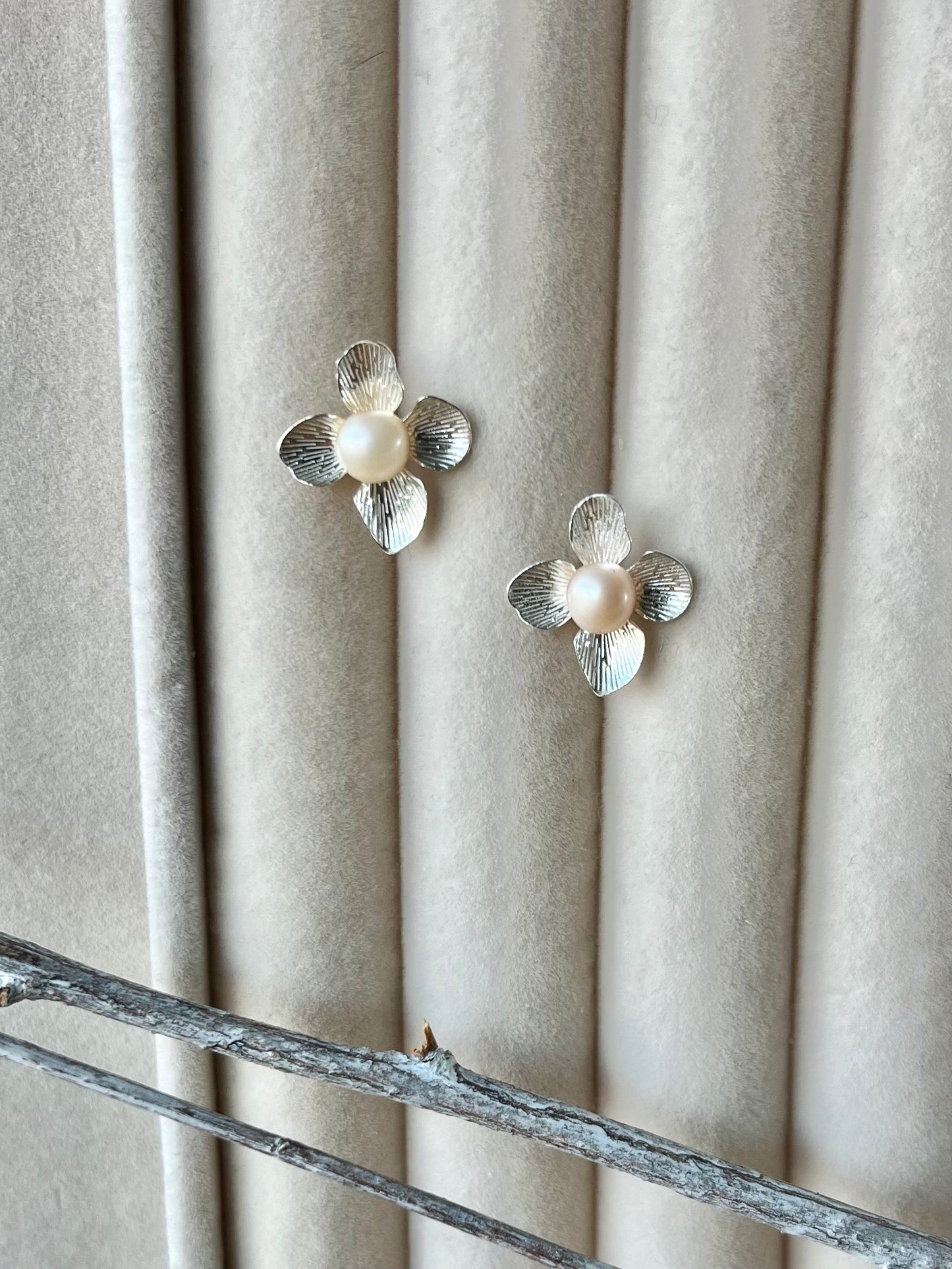 Shibui Daphne Earrings with Certified Biwa Pearls