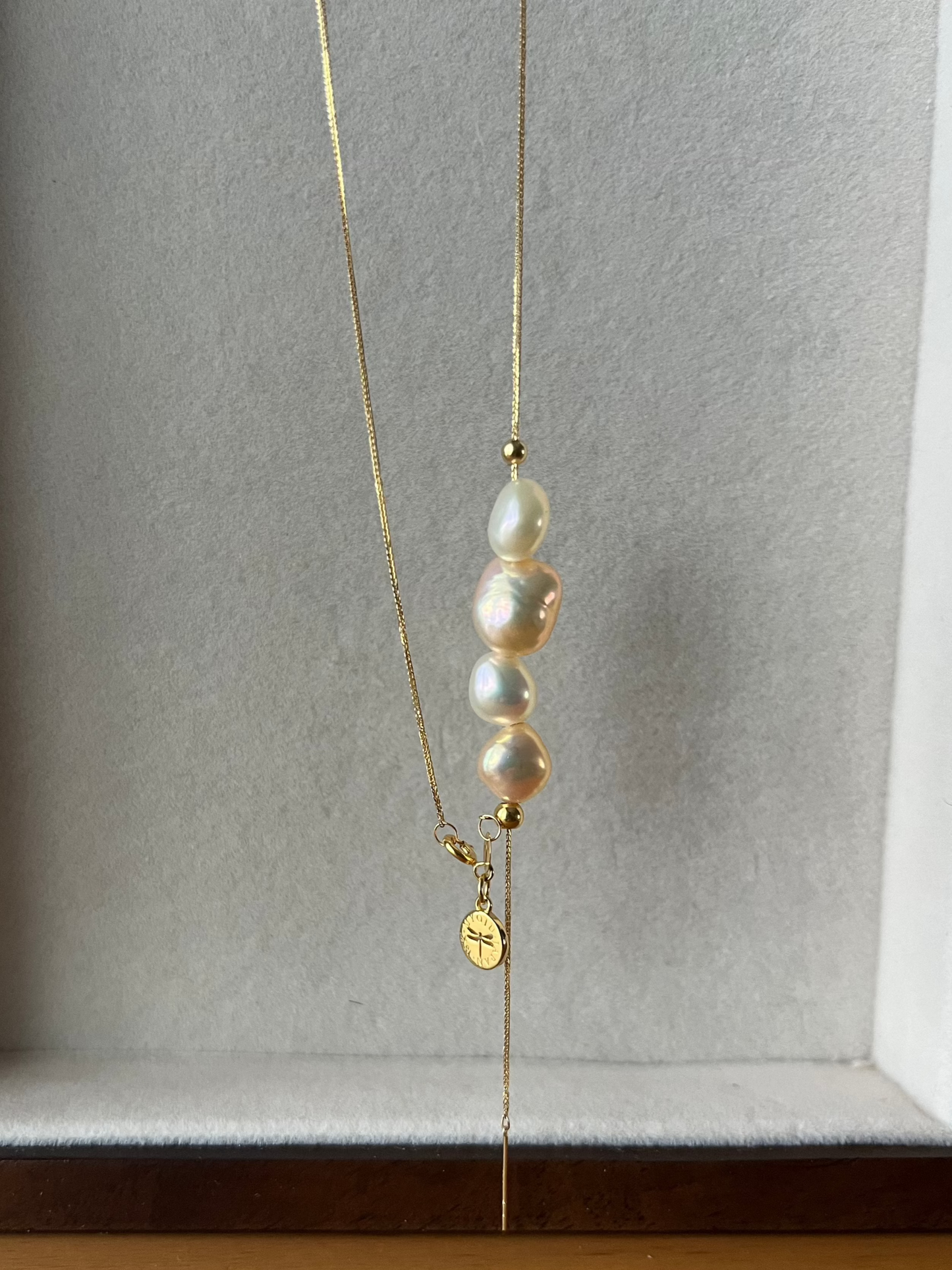 18K Mizumi Pebble Necklace with Certified Biwa Pearls