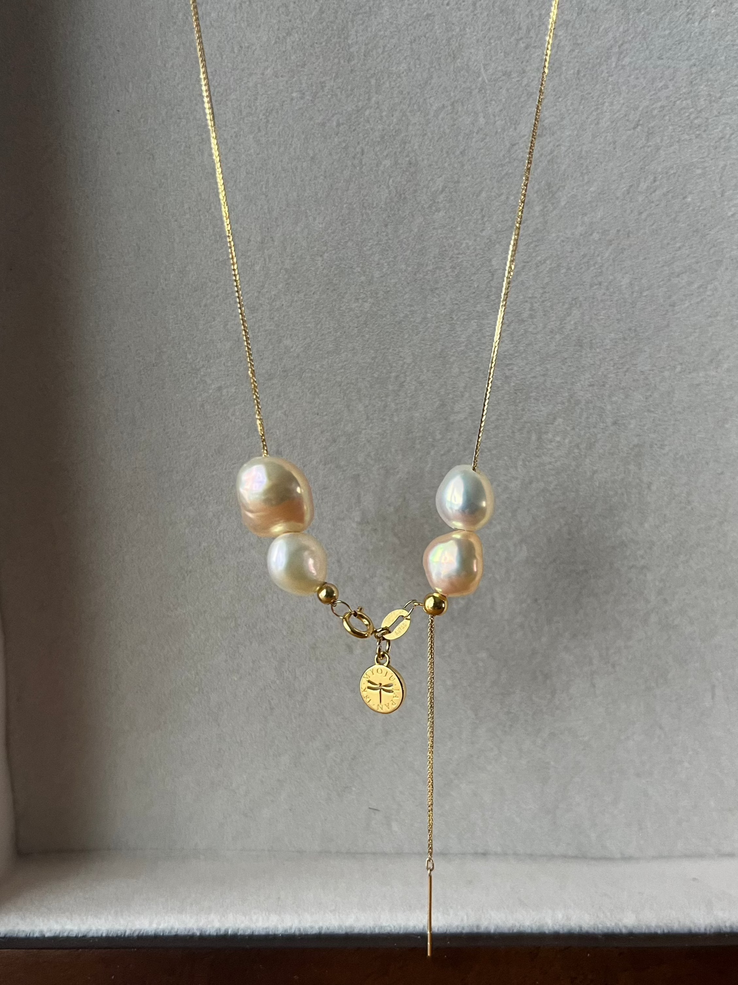 18K Mizumi Pebble Necklace with Certified Biwa Pearls