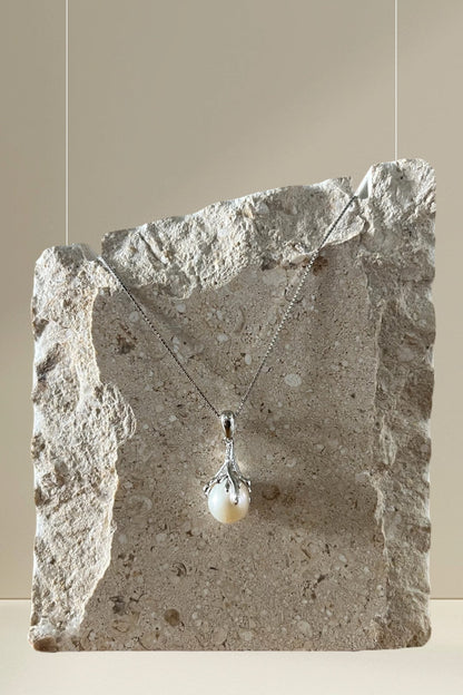 Shibui Tsubomi Necklace