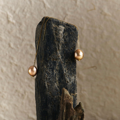 18K Mizumi Classic Earrings with Certified Biwa Pearls