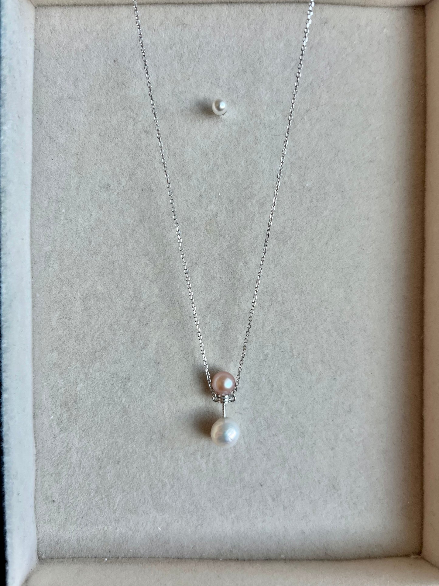 Shibui Nijuuzuki Necklace