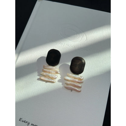 Kouei Kagesui Earrings