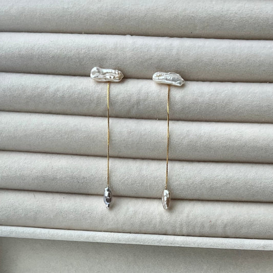 18K Mizumi Zen Earrings with Certified Biwa Pearls