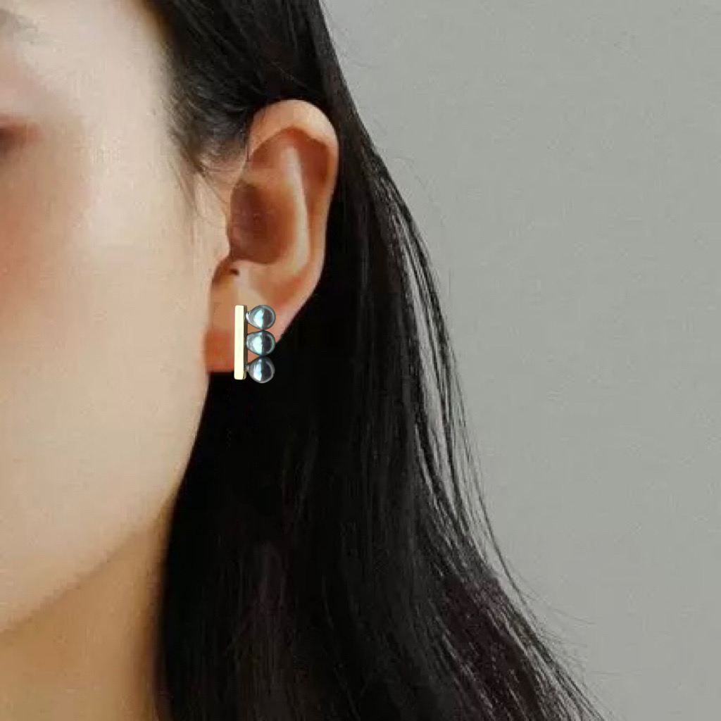Hikari Kobo Earrings