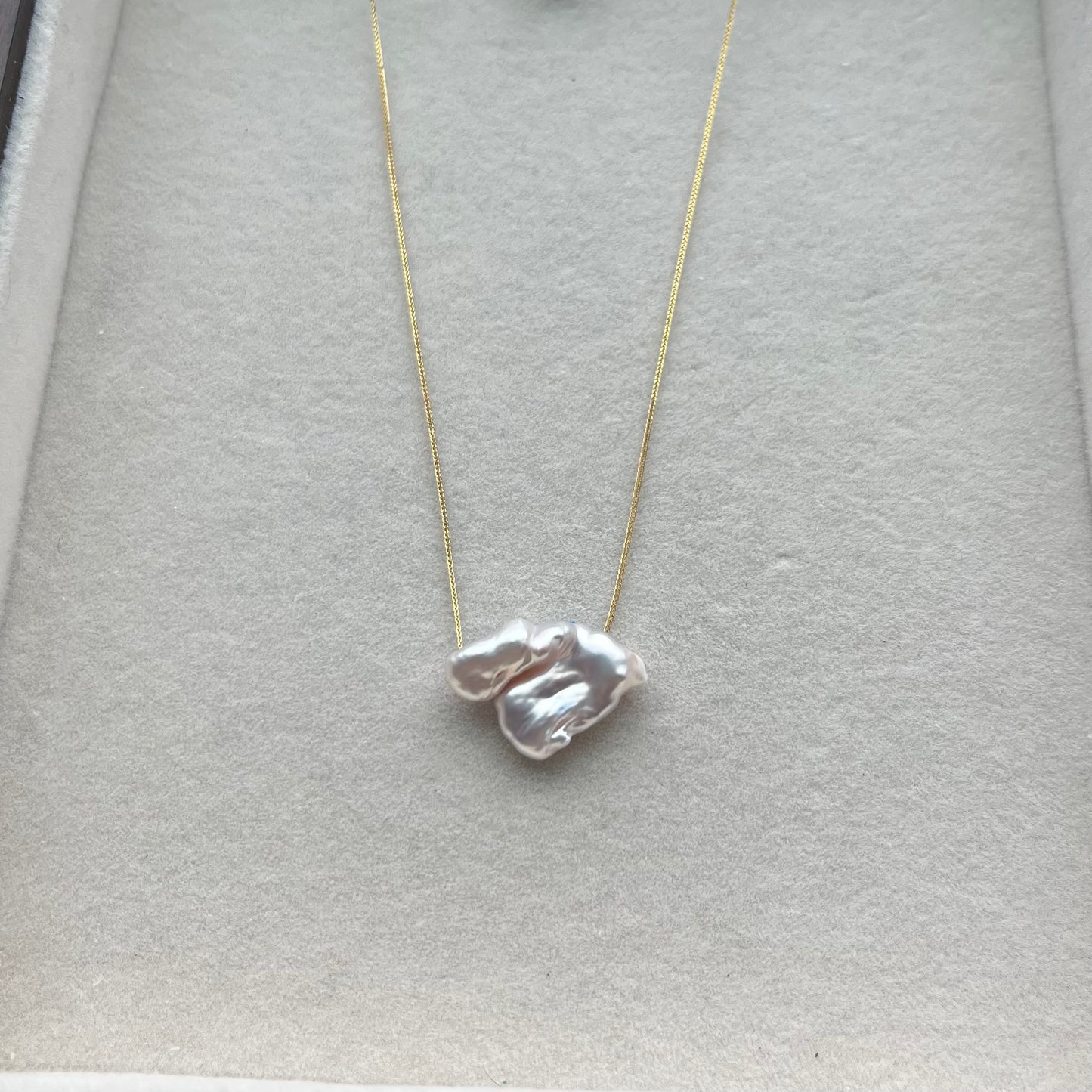 18K Mizumi Essence Necklace with Certified Biwa Pearls