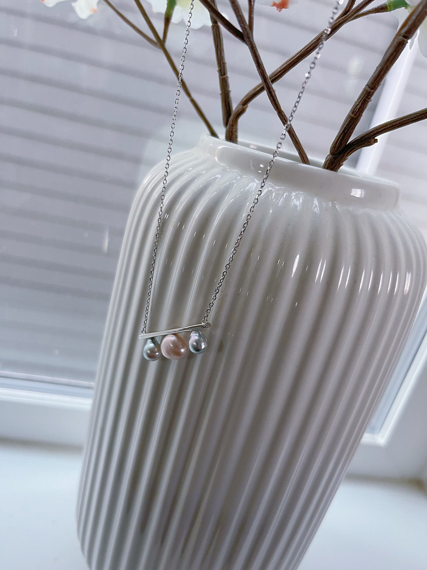 Hikari Chowa Necklace