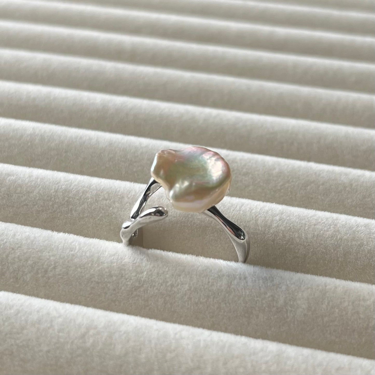 Kouei Mizukagami Ring