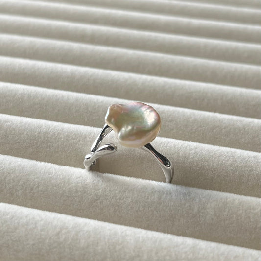 Kouei Mizukagami Ring