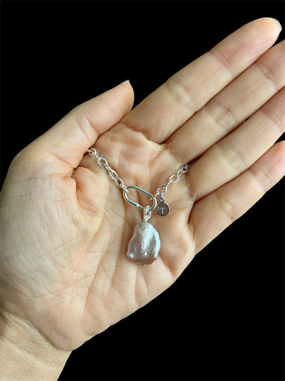 Kouei Tsuzuri Necklace