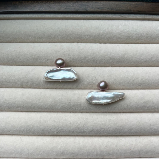 18K Mizumi Zen Earrings with Certified Biwa Pearls
