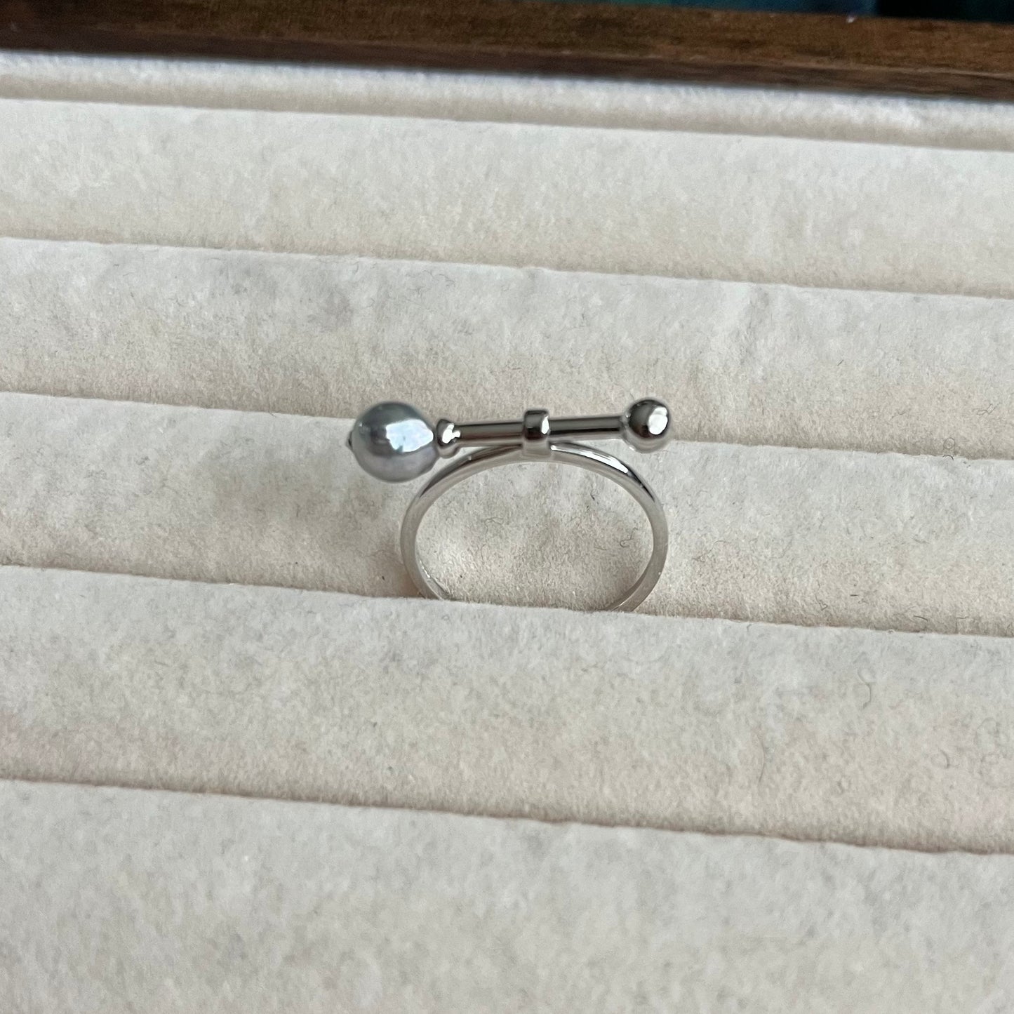 Hikari Kizuna Ring