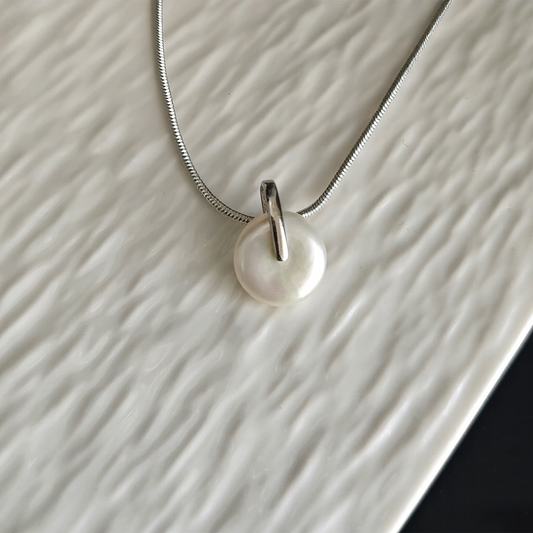 Shibui Engetsu Necklace