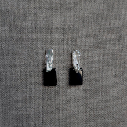 Kouei Kuroha Earrings