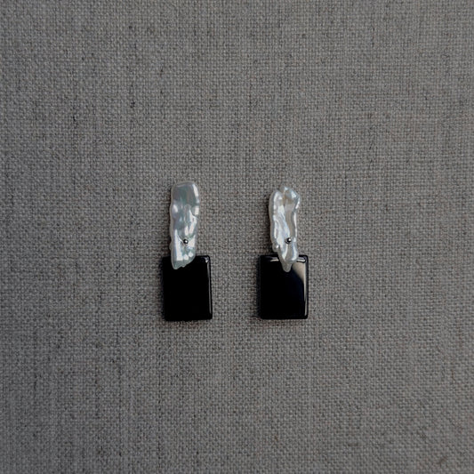 Kouei Kuroha Earrings