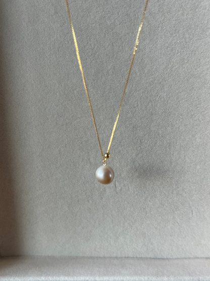 18K Mizumi Spire Necklace with Certified Biwa Pearls