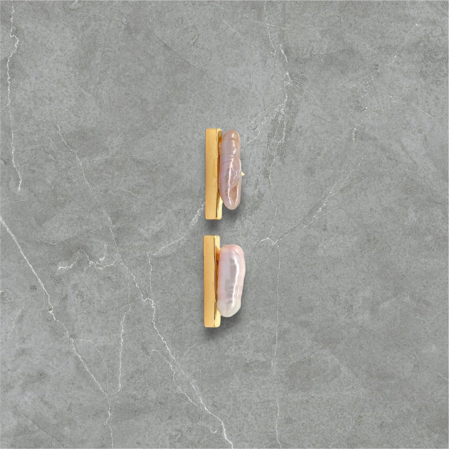 Mizumi Bar Earrings with Certified Biwa Pearls